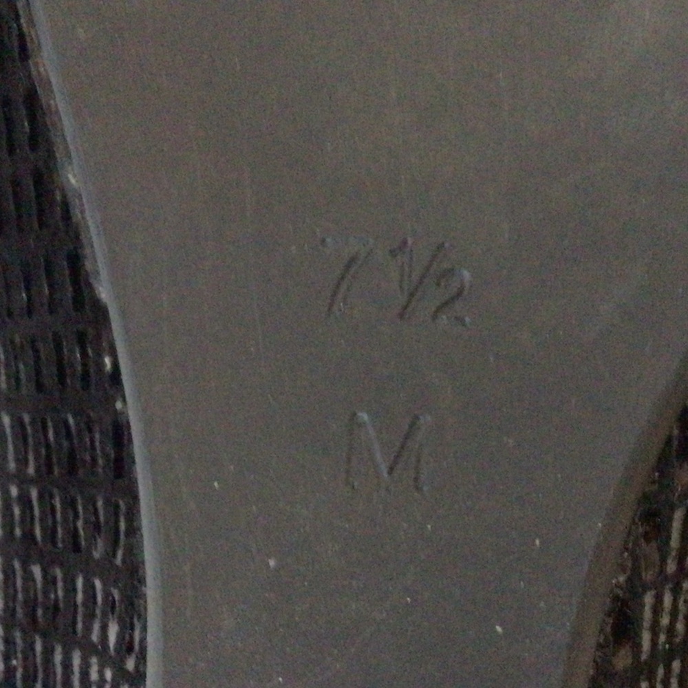 Vaneli Meder shoes, 7.5 - Picture 10 of 10